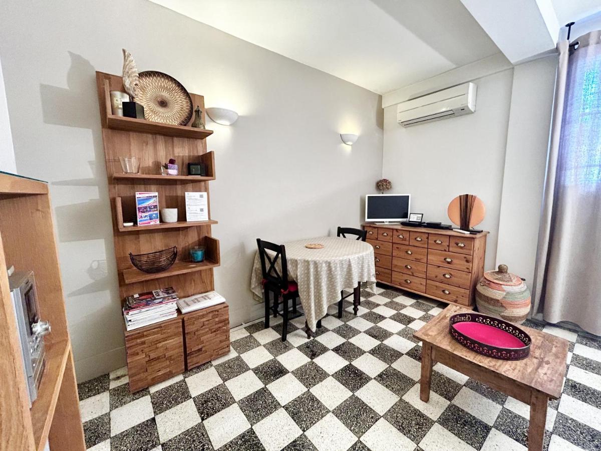 Aparthotel Riviera - Balcon Des Etats Unis - Old Town Promenade Des Anglais 니스 외부 사진
